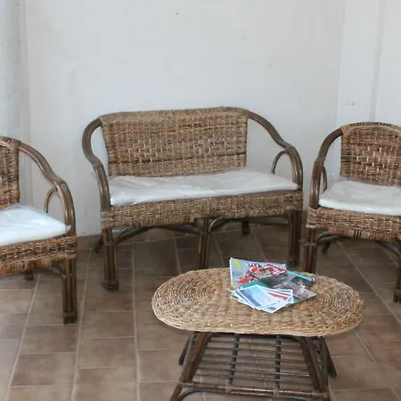 Grande Salento Couette-café 3*